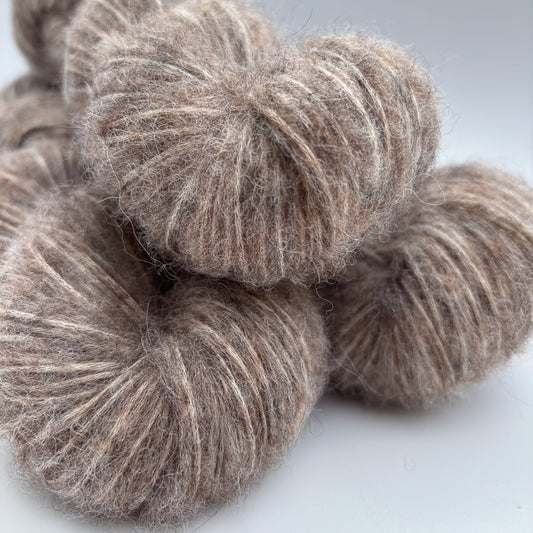 Alpaca Blow / Naturbrun (ufarvet)