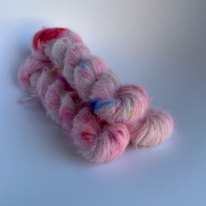 Brushed Alpaca / Et Farverigt Venskab