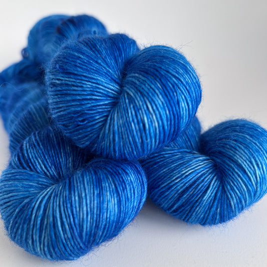 Fine Merino / Electric Sky