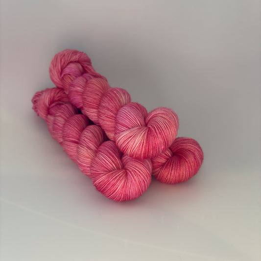 Hey Baby! / When In Doubt, Wear Pink