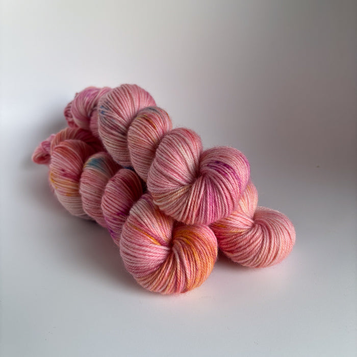Highland Wool / Et Farverigt Venskab