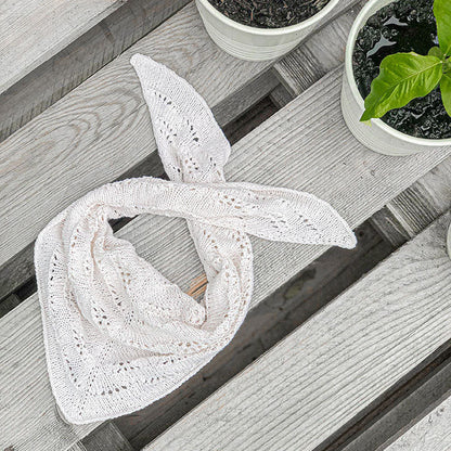 Lunas Tørklæde / KnitVik - strikkeopskrift/strikkekit