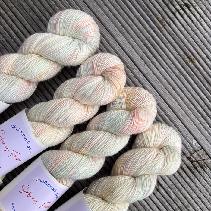 Fine Merino / Lykkepose nr. 83 (4 fed)