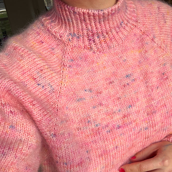 Garn & Glimmer Sweater - Strikkekit / Et Farverigt Venskab