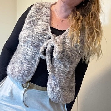 Be My Teddy Vest - Strikkekit / Birch