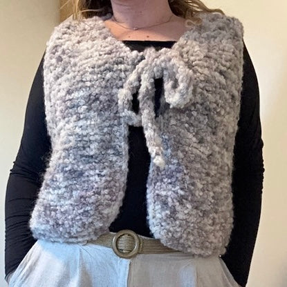 Be My Teddy Vest - Strikkekit / Birch